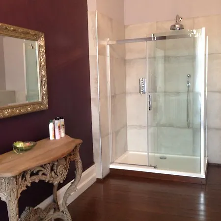 Bed & Breakfast Chateau Pont Jarno 4*