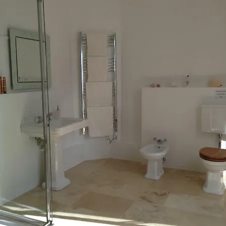 Chateau Pont Jarno 4* Champdeniers