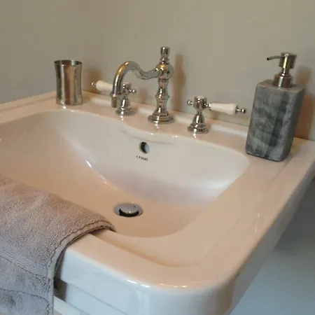 Chateau Pont Jarno Bed & Breakfast