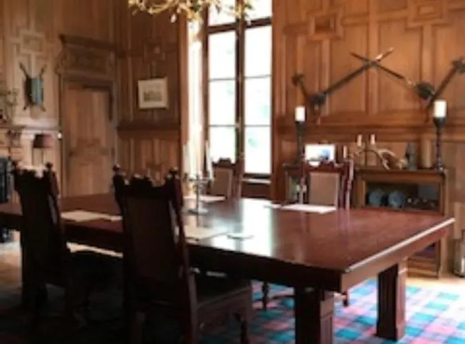 Alojamento de Acomodação e Pequeno-almoço Chateau Pont Jarno