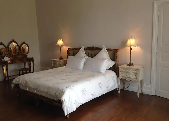 Chateau Pont Jarno Alojamento de Acomodação e Pequeno-almoço 4*