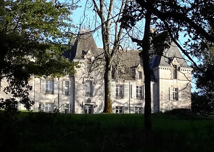 Chateau Pont Jarno 4*