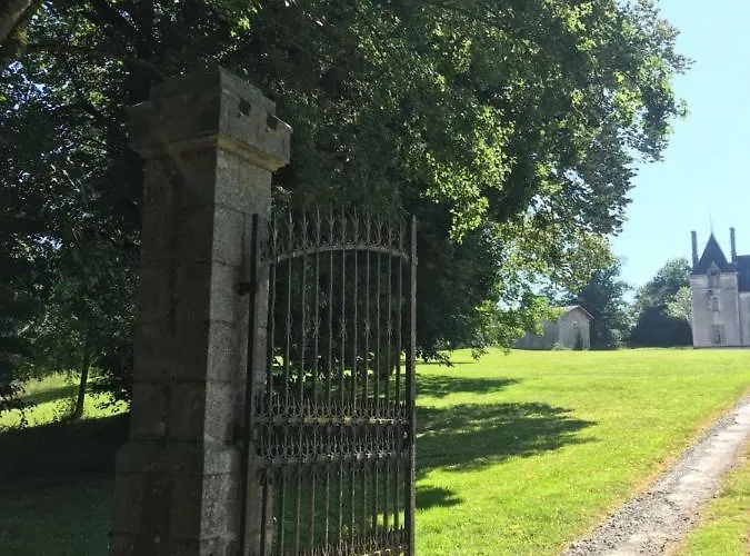 Chateau Pont Jarno Alojamento de Acomodação e Pequeno-almoço Champdeniers